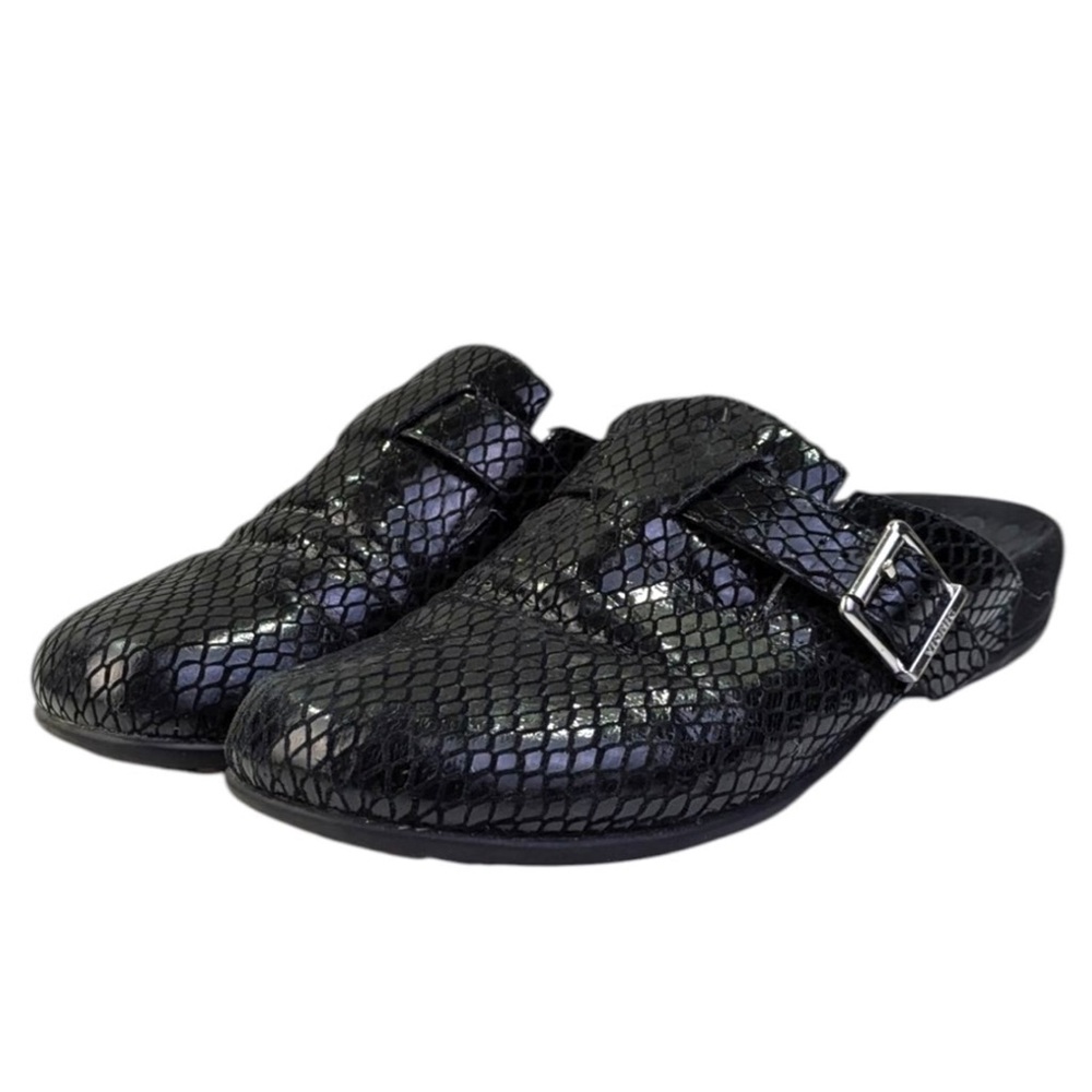 Vionic Black Pattern Mules with Buckle